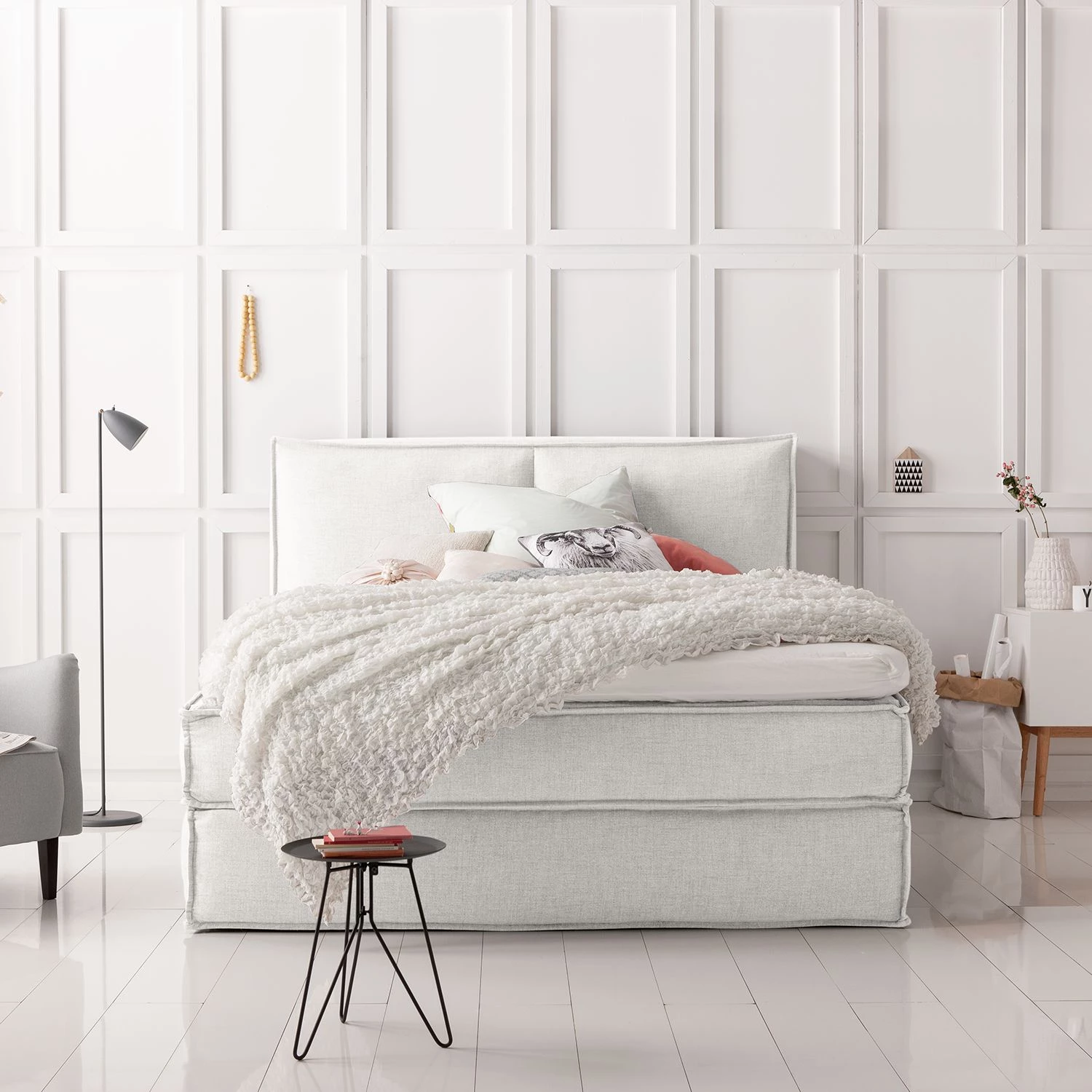 Lit boxspring Kinx - Tissu KINX : Blanc - 180 x 200cm - D2 souple - 130 cm 2 Lit boxspring Kinx - Tissu KINX : Blanc - 180 x 200cm - D2 souple - 130 cm – Image 2