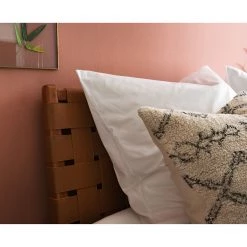 Ars manufacti Lit en bois massif Bourbourg - Manguier massif - 140 x 200cm -Lits & literie Soldes 1000131876 190628 15402200005 GALLERYIMAGES P000000001000131876