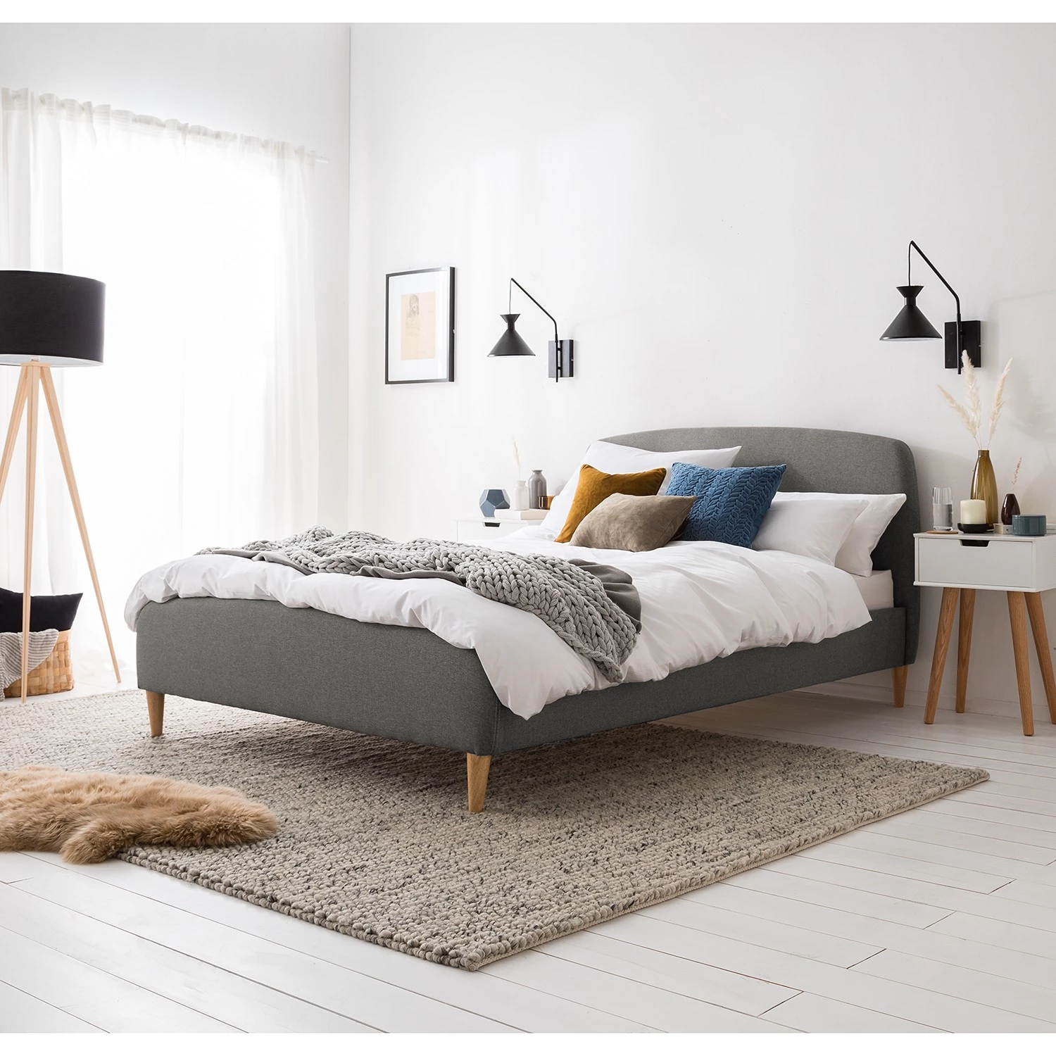 Mørteens Lit capitonné Belmonte - Tissu / Hévéa massif - Gris clair 3 Mørteens Lit capitonné Belmonte - Tissu / Hévéa massif - Gris clair – Image 3