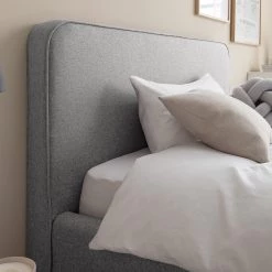 Mørteens Lit capitonné Karelia I - Tissu structuré Mali: Gris - 180 x 200cm - Sans espace de rangement -Lits & literie Soldes 1000208265 200710 17173300121 DETAILS P000000001000208265