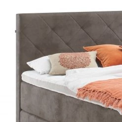 Meise.möbel Lit boxspring New York - Taupe - 180 x 200cm - D3 medium -Lits & literie Soldes 1000347283 220427 040 DETAILS P000000001000347283