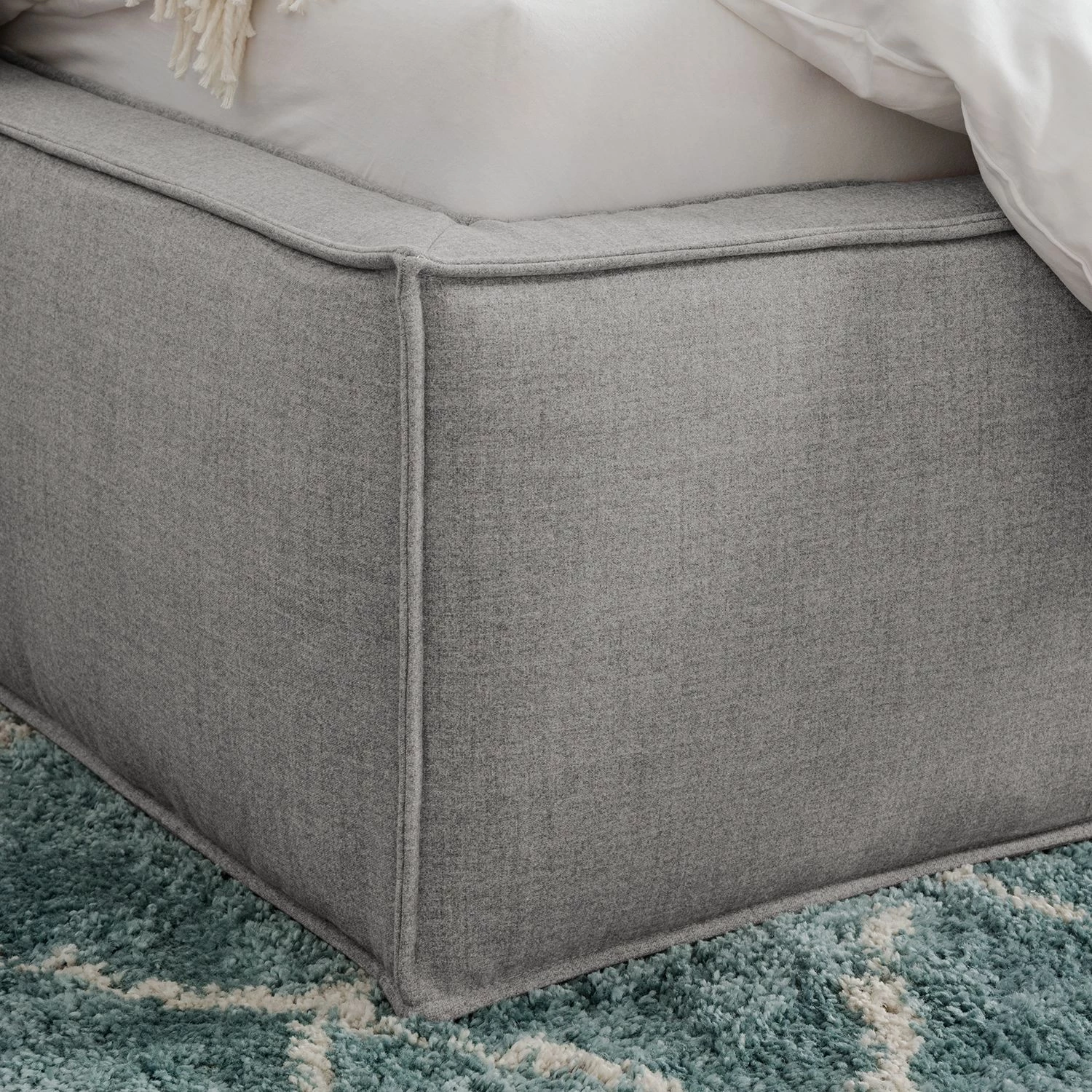 Lit capitonné Kinx - Tissu KINX : Gris - 160 x 200cm 18 Lit capitonné Kinx - Tissu KINX : Gris - 160 x 200cm – Image 18